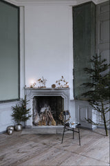 Snowberry Wreath Brass