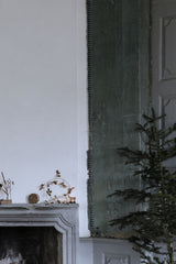 Snowberry Wreath Brass