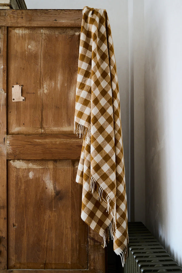 Blanket Lambswool Onion Skin & Ecru Check