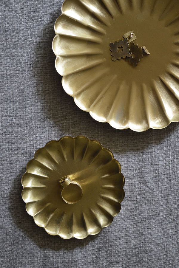 Brass Petal Tray - Medium