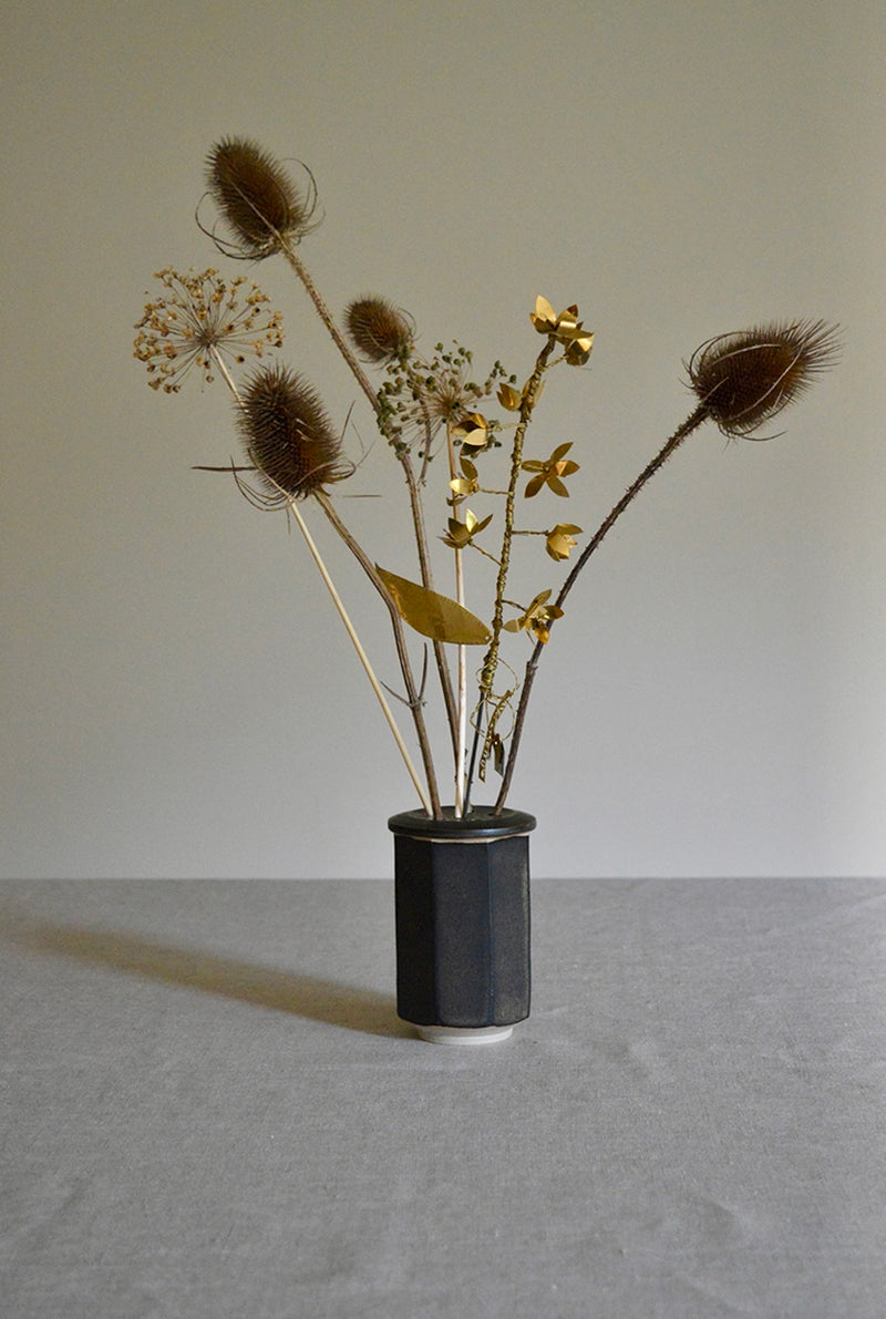 Faceted Flower Frog- Charcoal Flecked