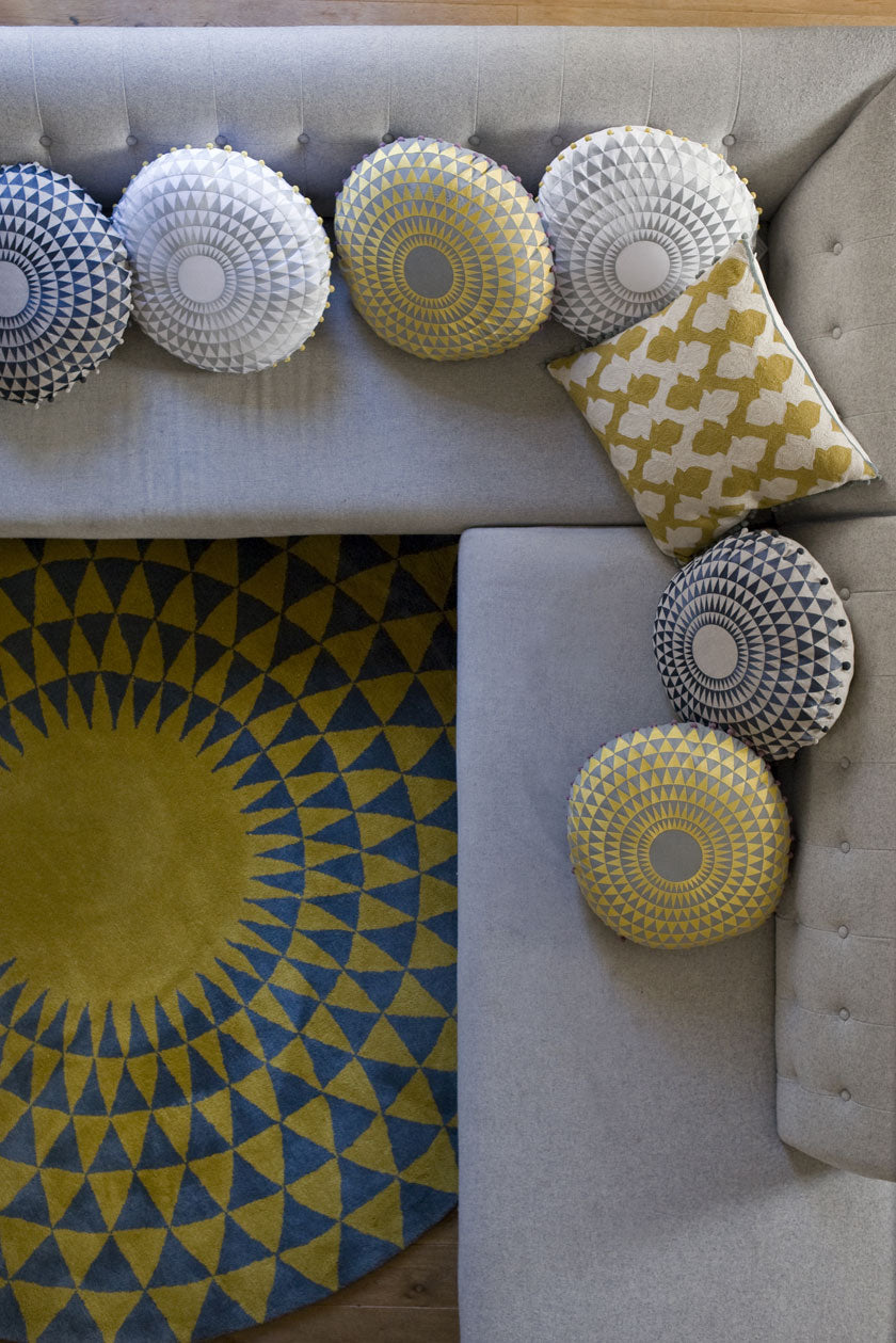 Complexe Rug Round Concentric Rug by Glasgow textile designer Niki Jones