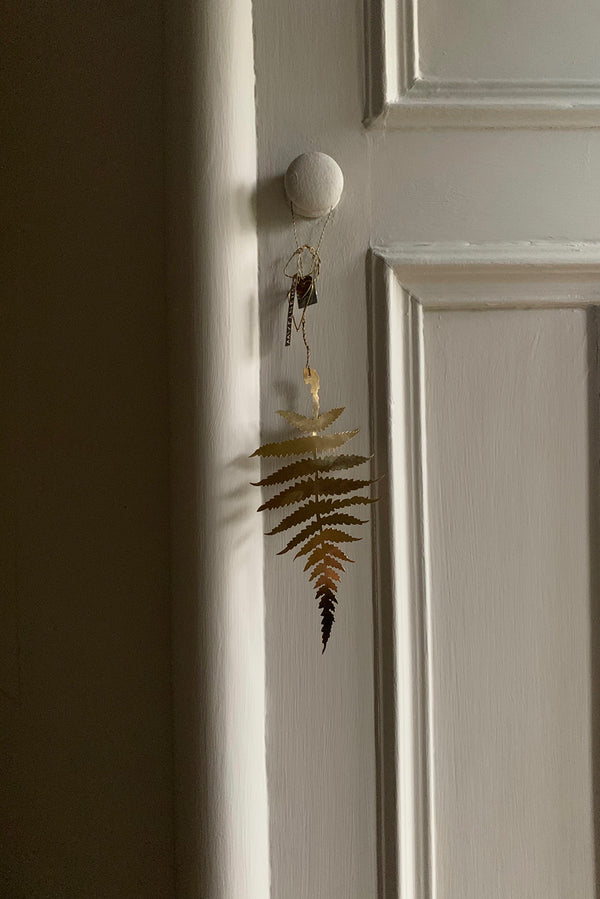 Brass Fern Leaves Large